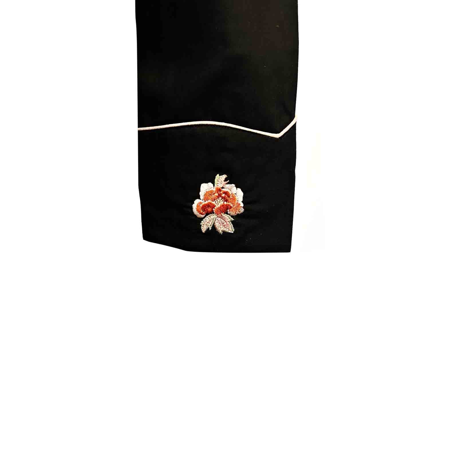 Women’s Sunrise Boot & Floral Embroidered Western Shirt