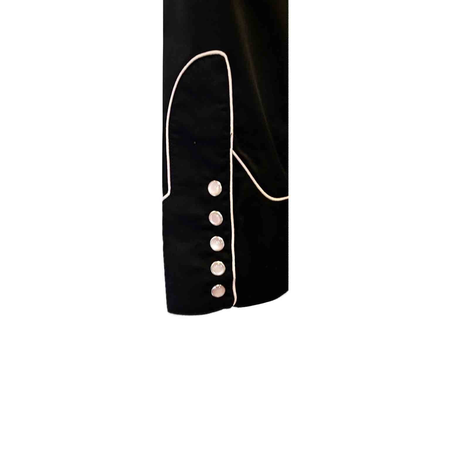 Women’s Sunrise Boot & Floral Embroidered Western Shirt