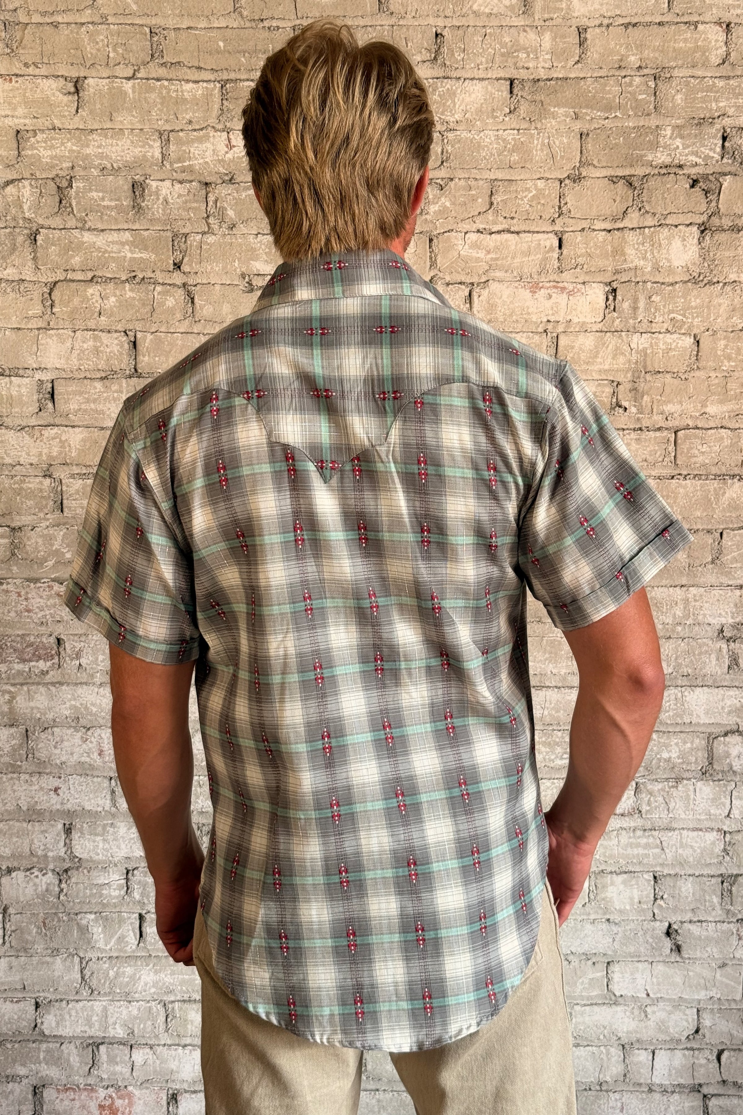 Men's Short Sleeve Shadow Plaid Dobby Lurex Western Shirt in Grey