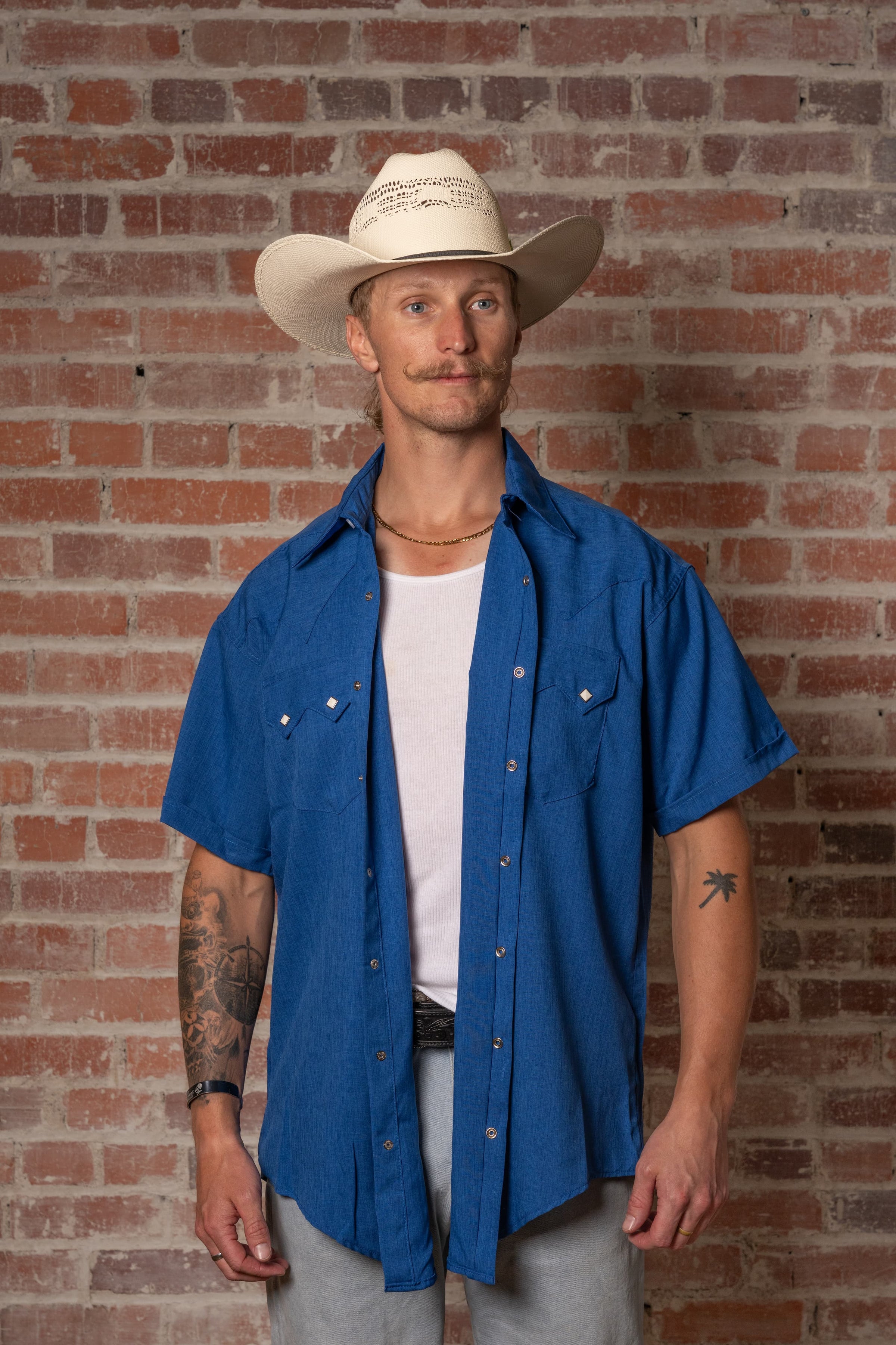 Men’s Short Sleeve Royal Blue Western Shirt with UV Protection
