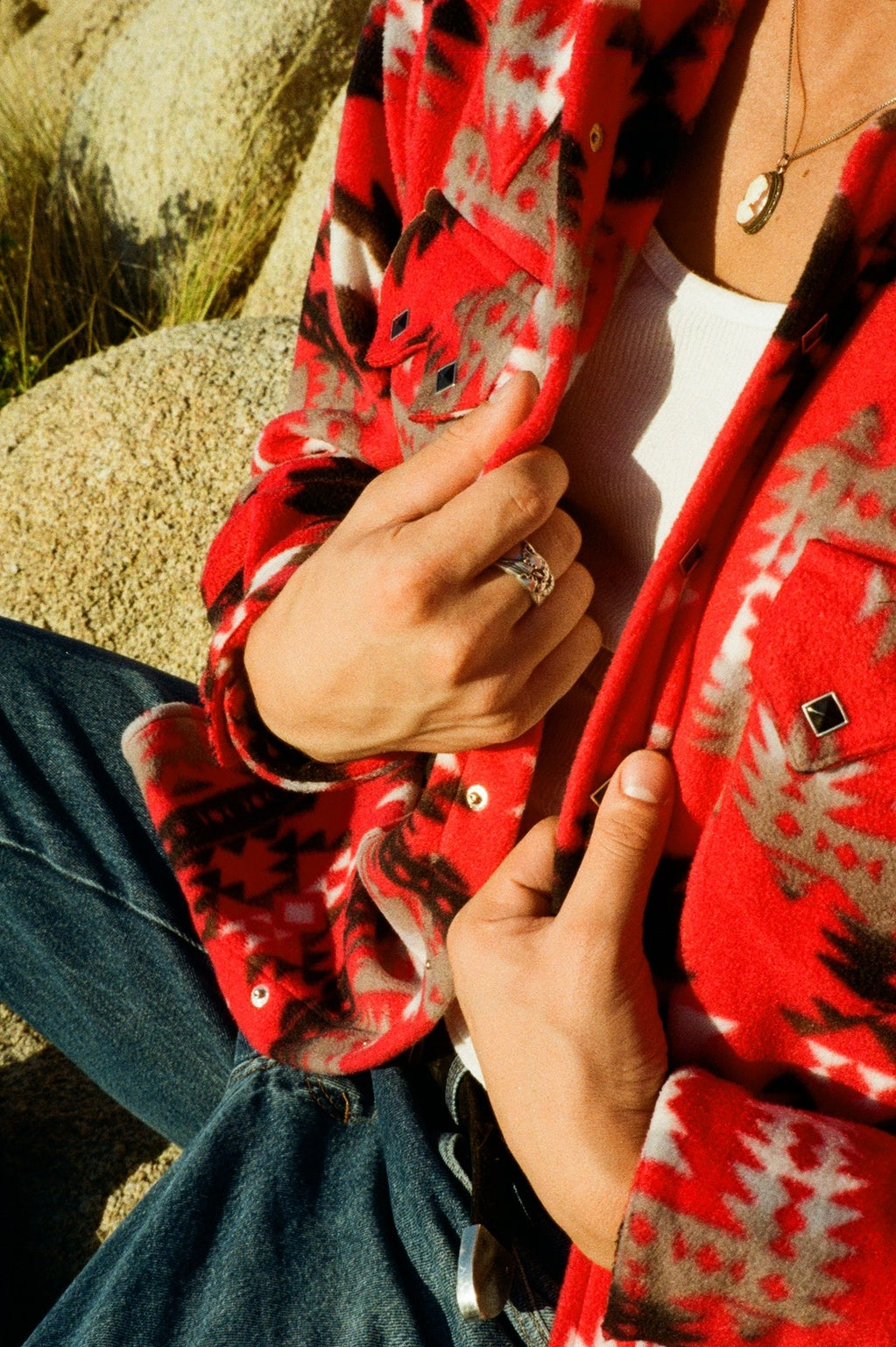 Men's Native American Inspired Pattern Fleece Western Shirt in Red & Grey
