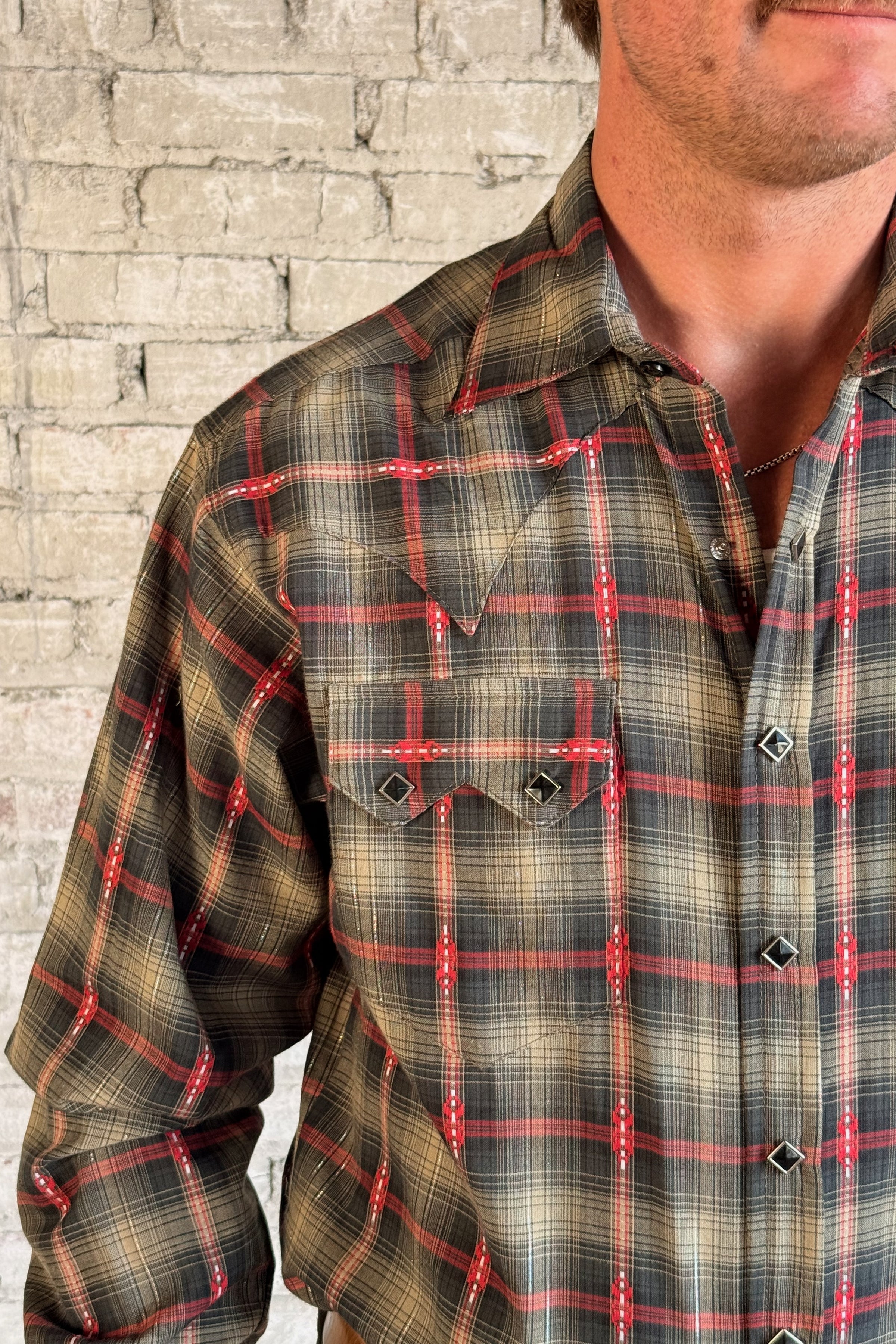 Men's Shadow Plaid Dobby Lurex Western Shirt in black by Rockmount Ranch Wear with sawtooth pockets and diamond snaps