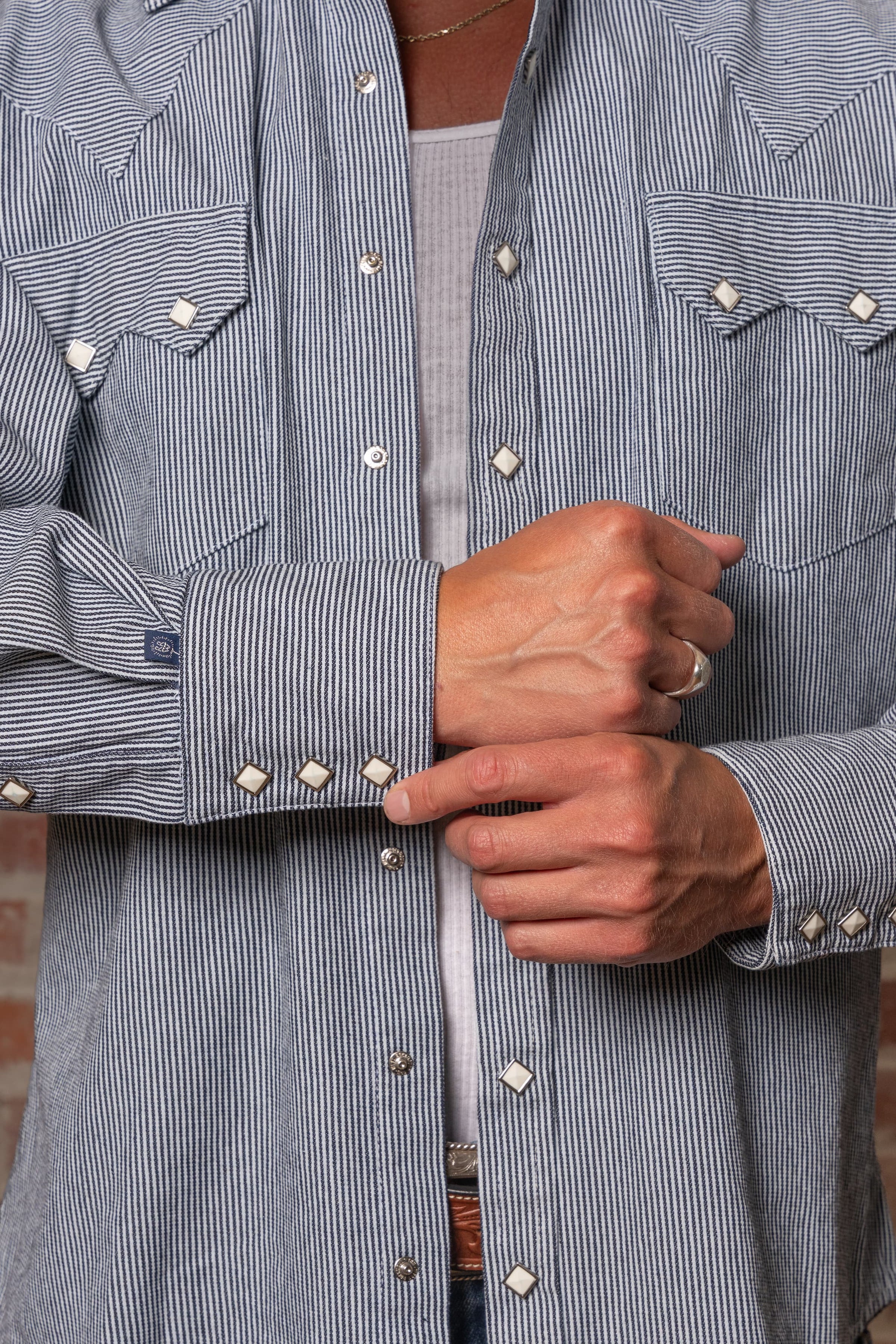 Men's Signature Denim Pinstripe Western Shirt
