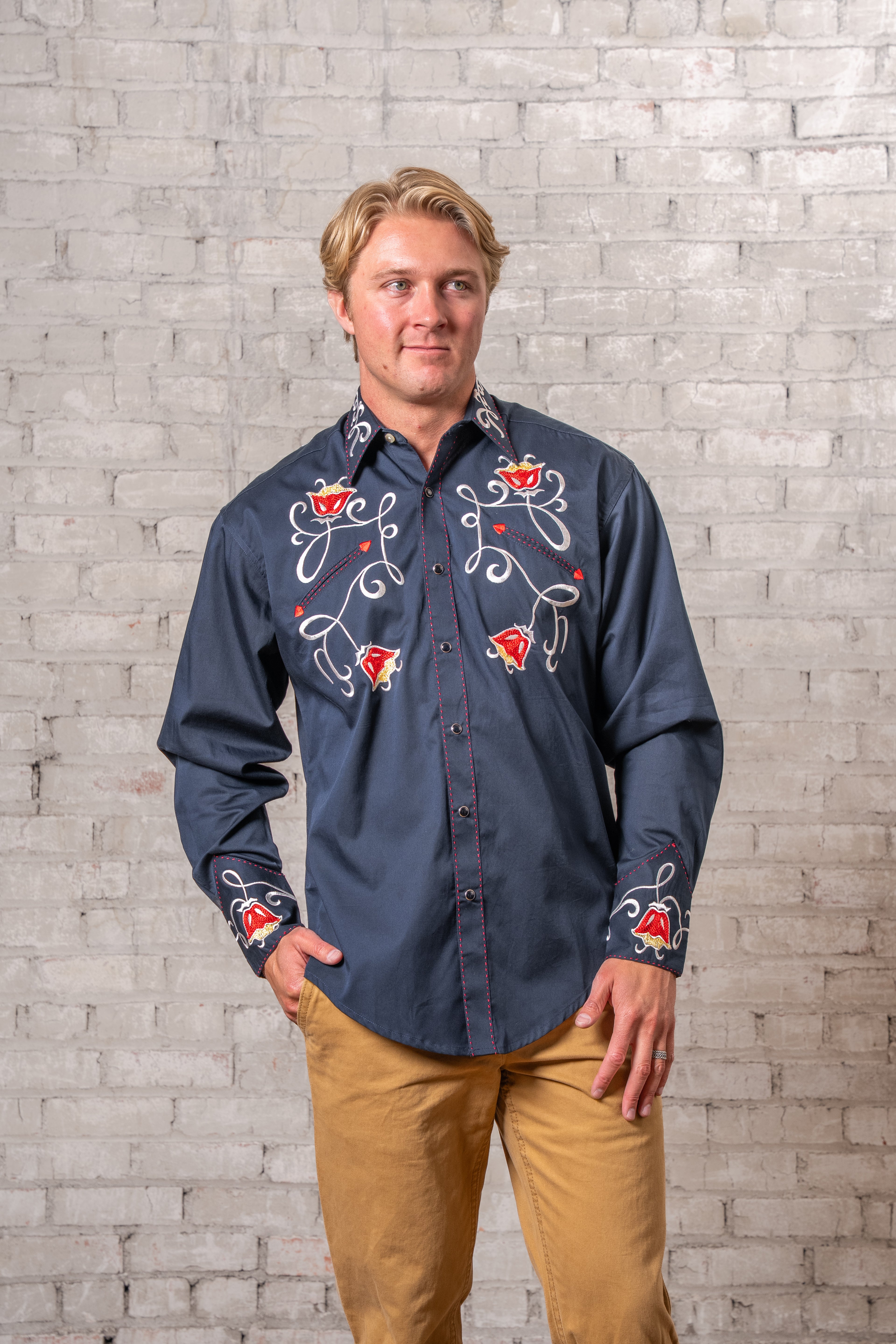 Rockmount Men's Art Deco Tulip Embroidery Navy Western Shirt