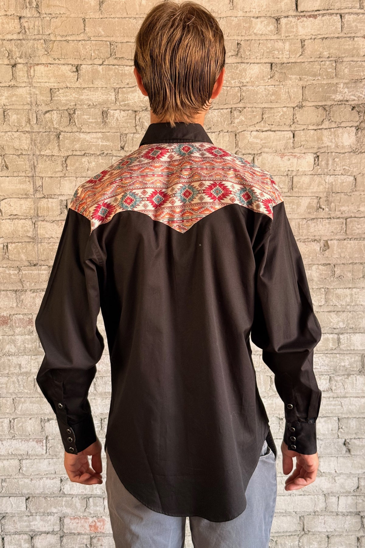Men's Vintage 2-Tone Black & Native Pattern Embroidered Western Shirt