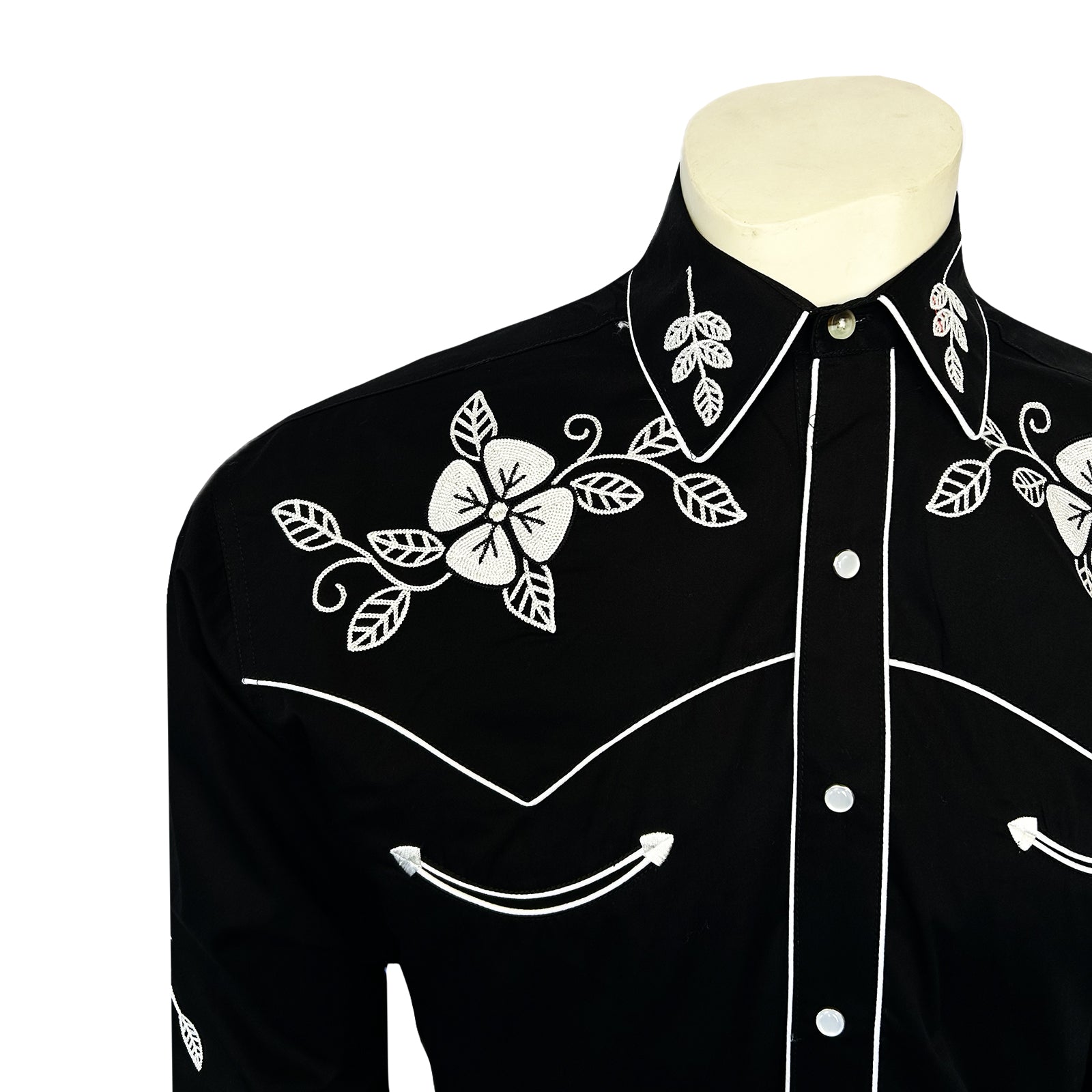 ミ*ク様 50s rayon shirt black Westward Ho! Rockmount Men's Vintage Black Floral Embroidered Western Shirt