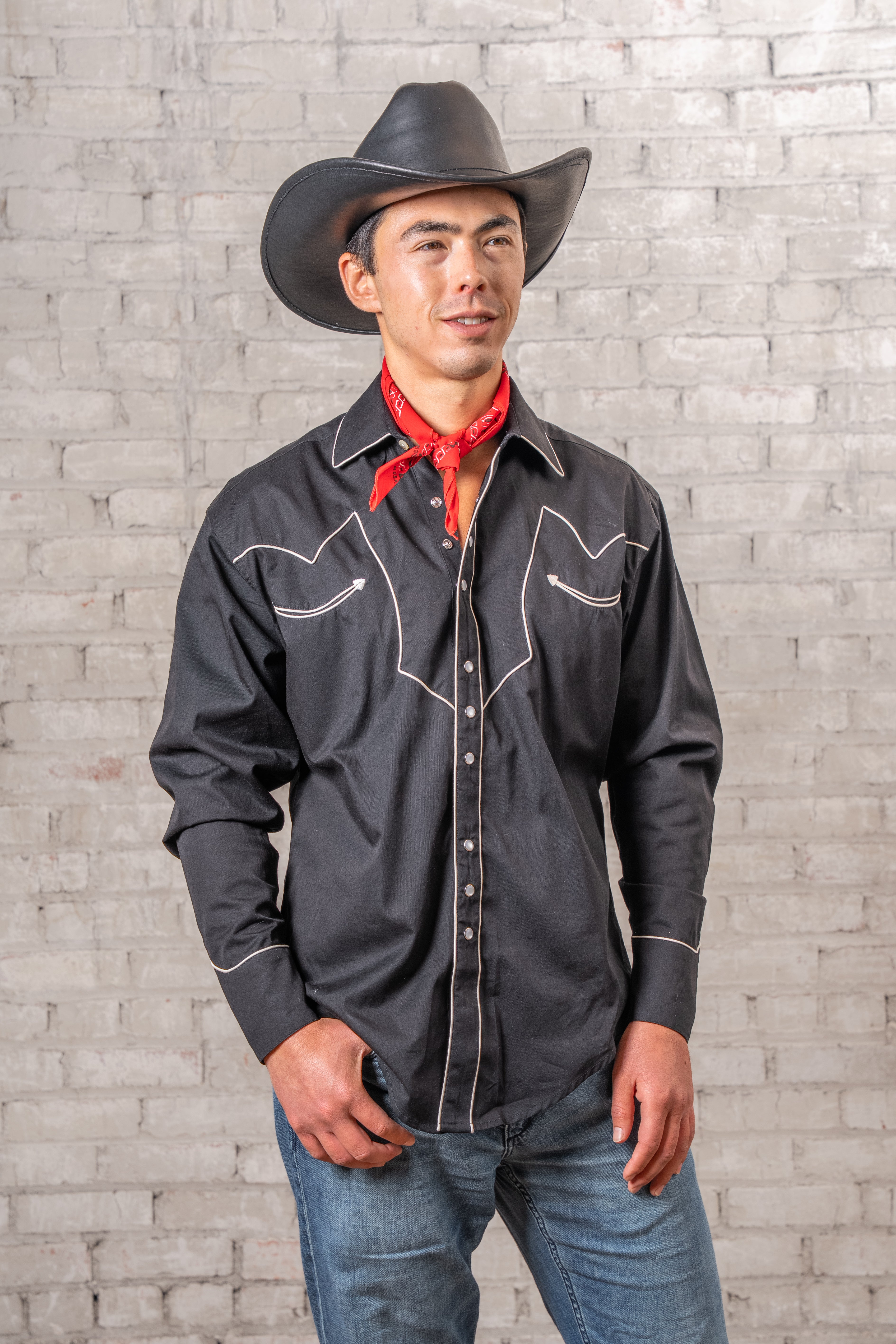 Men's Vintage Solid Black Western Shirt with Piped Lightning Yokes