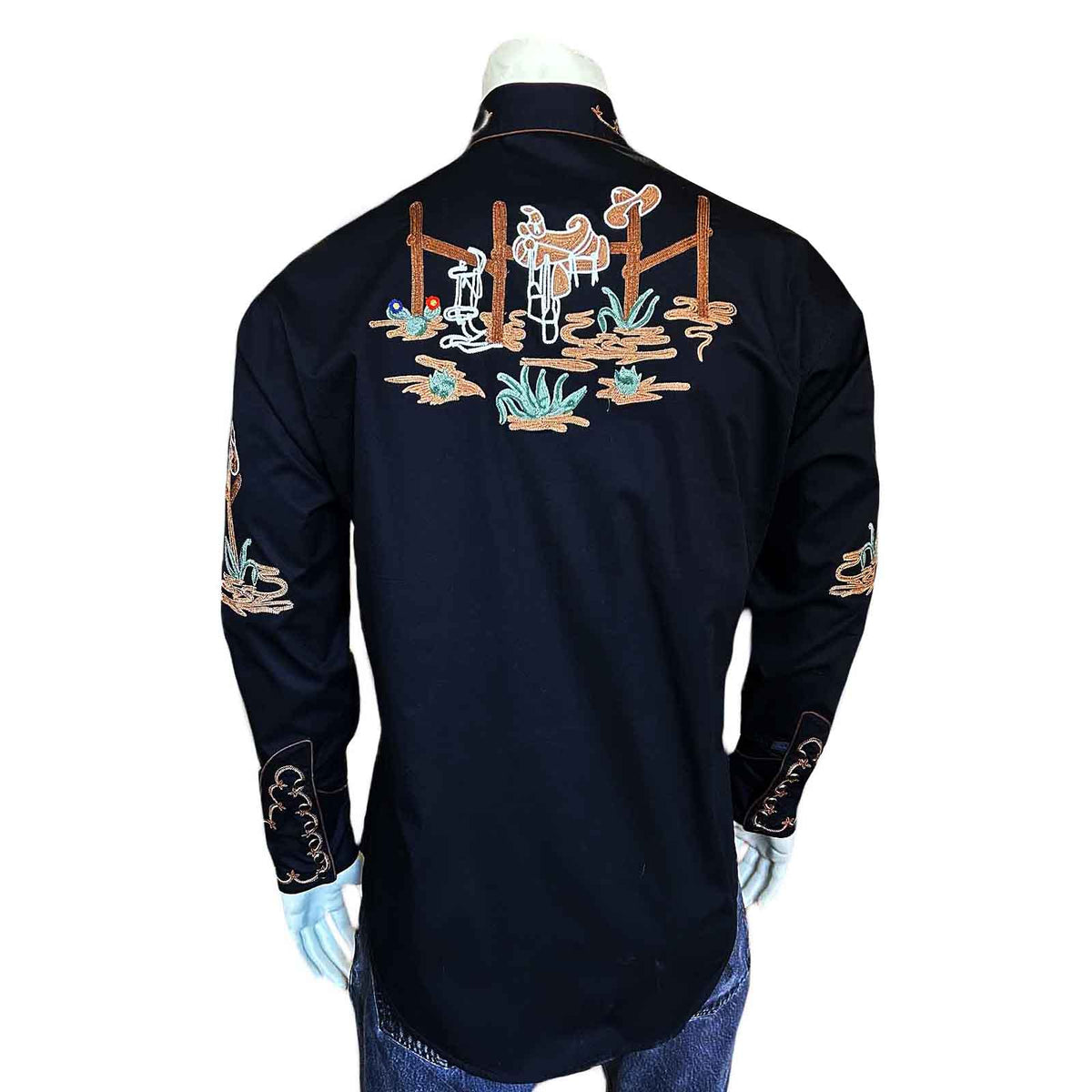 Men's Cactus & Cowboy Boots Embroidered Western Shirt in Black