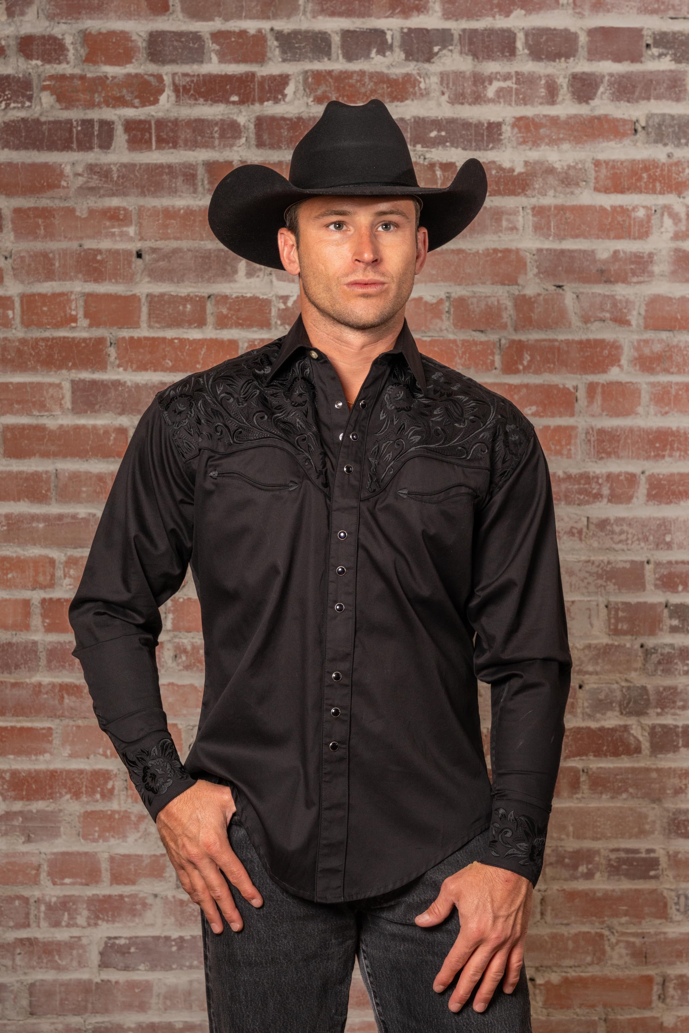 Men's Vintage Black-on-Black Tooling Embroidered Western Shirt