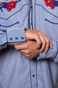 Men’s American Bison Chambray Embroidered Western Shirt