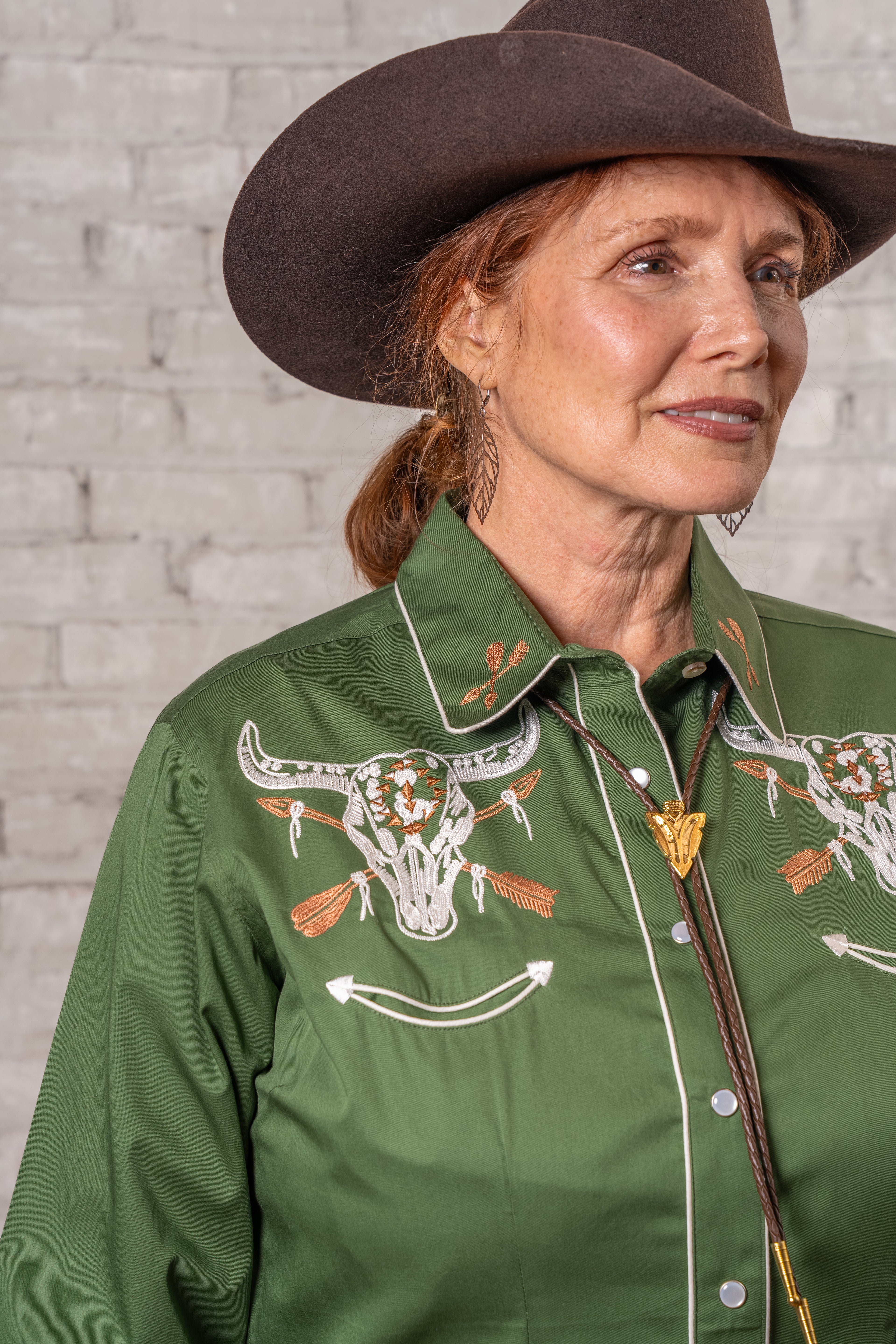 Rockmount Women's Vintage Green Steer Skull & Arrow Chain Stitch