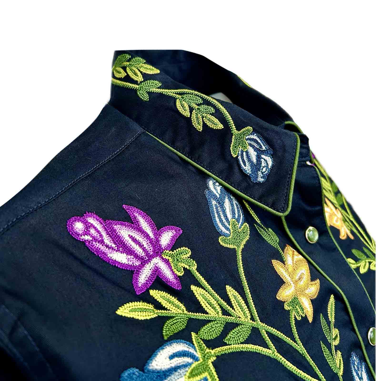 Rockmount Women's Floral Crochet Embroidery Cotton Western Shirt