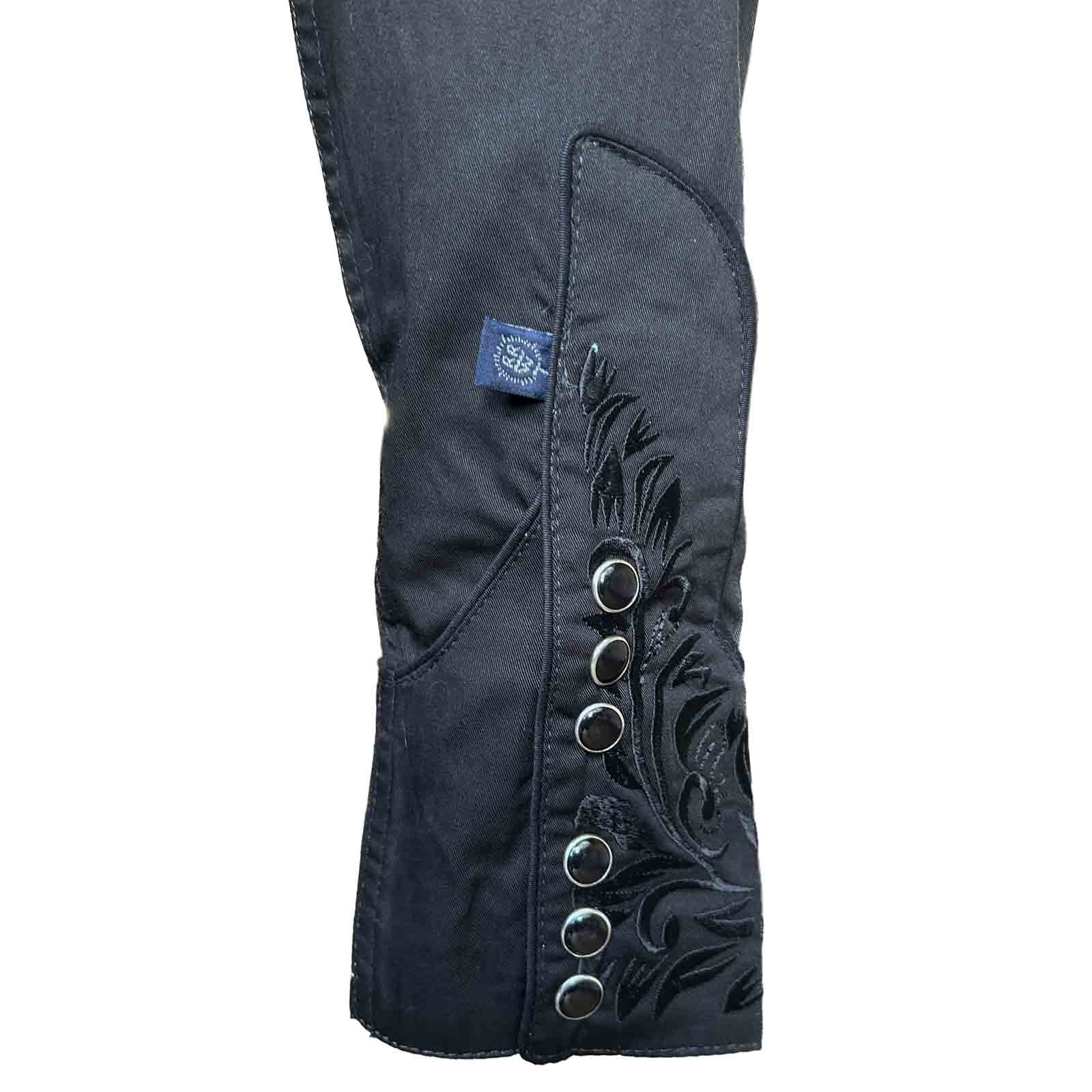 Women's Vintage Black-on-Black Tooling Embroidered Western Shirt