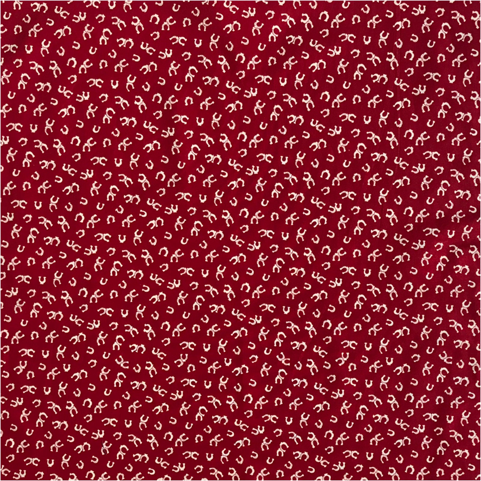 Lucky Horseshoes Western Cotton Bandana in Red - Rockmount